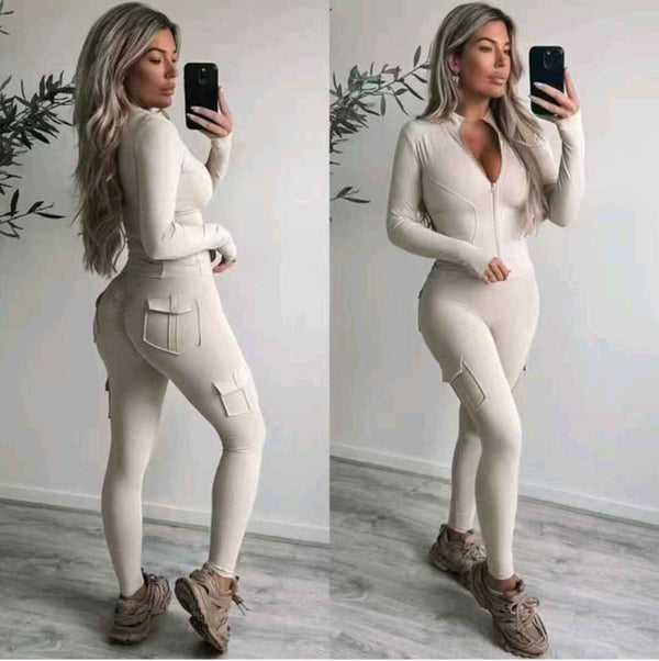 Trendi ženski set (jakna i pantalone) – udoban, elegantan i savršen za svaki dan