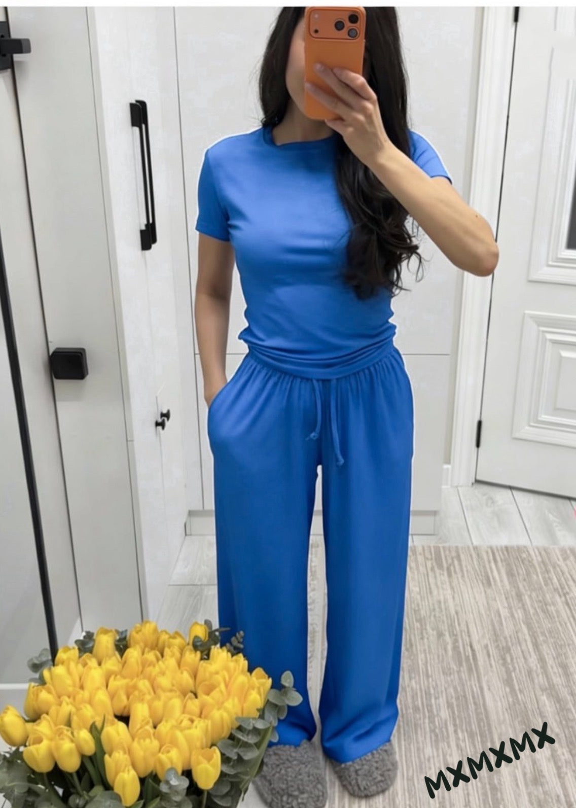 Ženski komplet od likre – plavi set majica + široke pantalone | HIT model