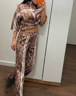 Ženski leopard sportski set (jakna + pantalone) – trendi i udoban outfit